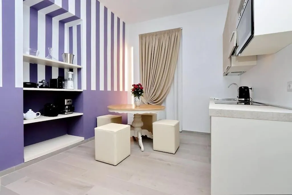 Vatican Family Romantic Suite Italy