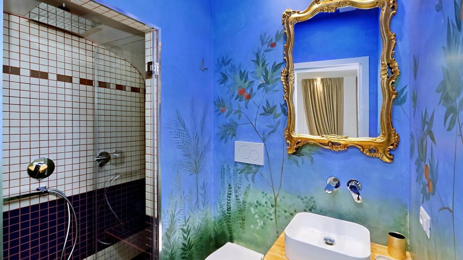 Vatican Family Romantic Suite 0*, Rome Italy